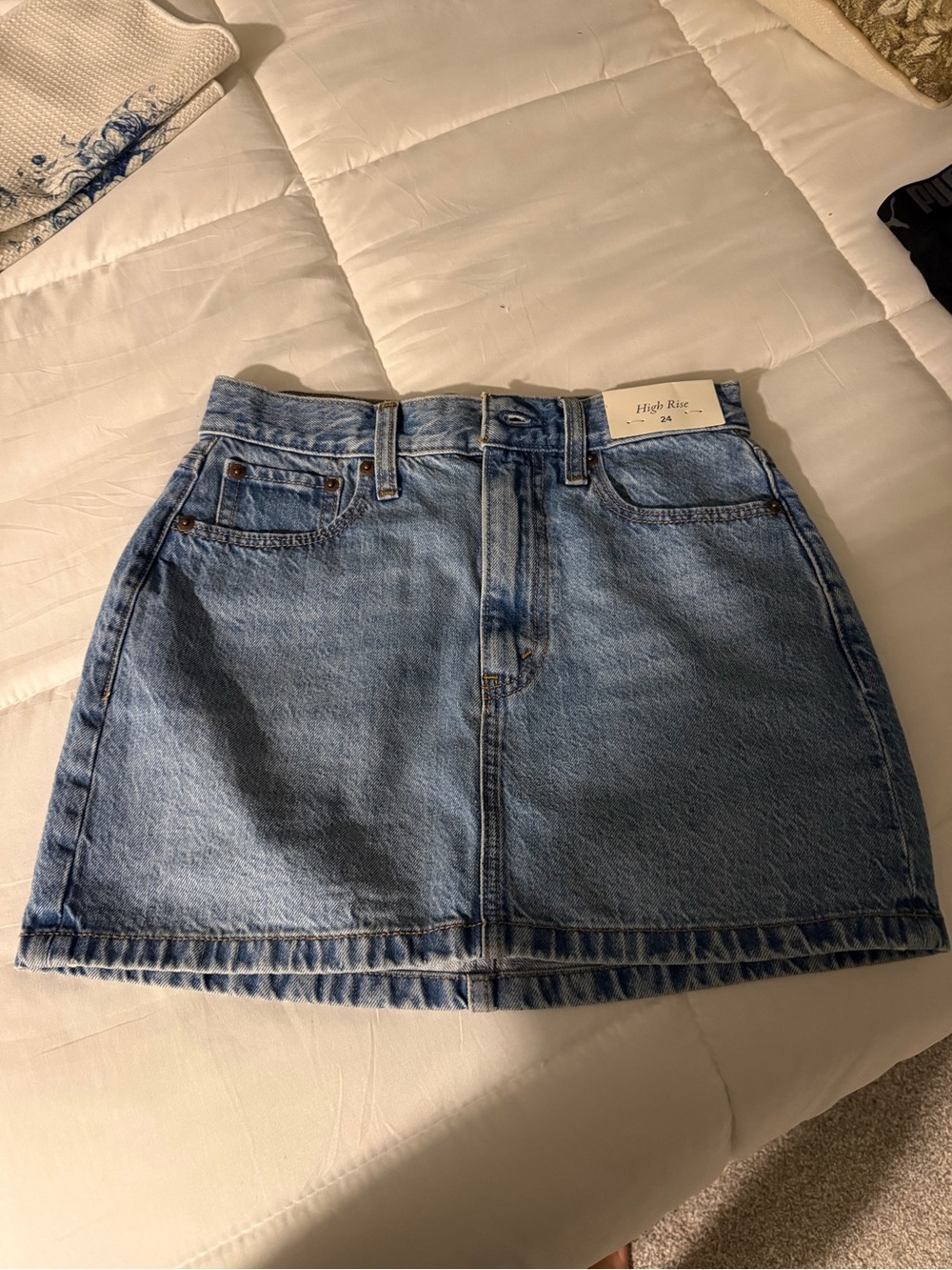 Abercrombie & Fitch NWG Denim Mini Skirt